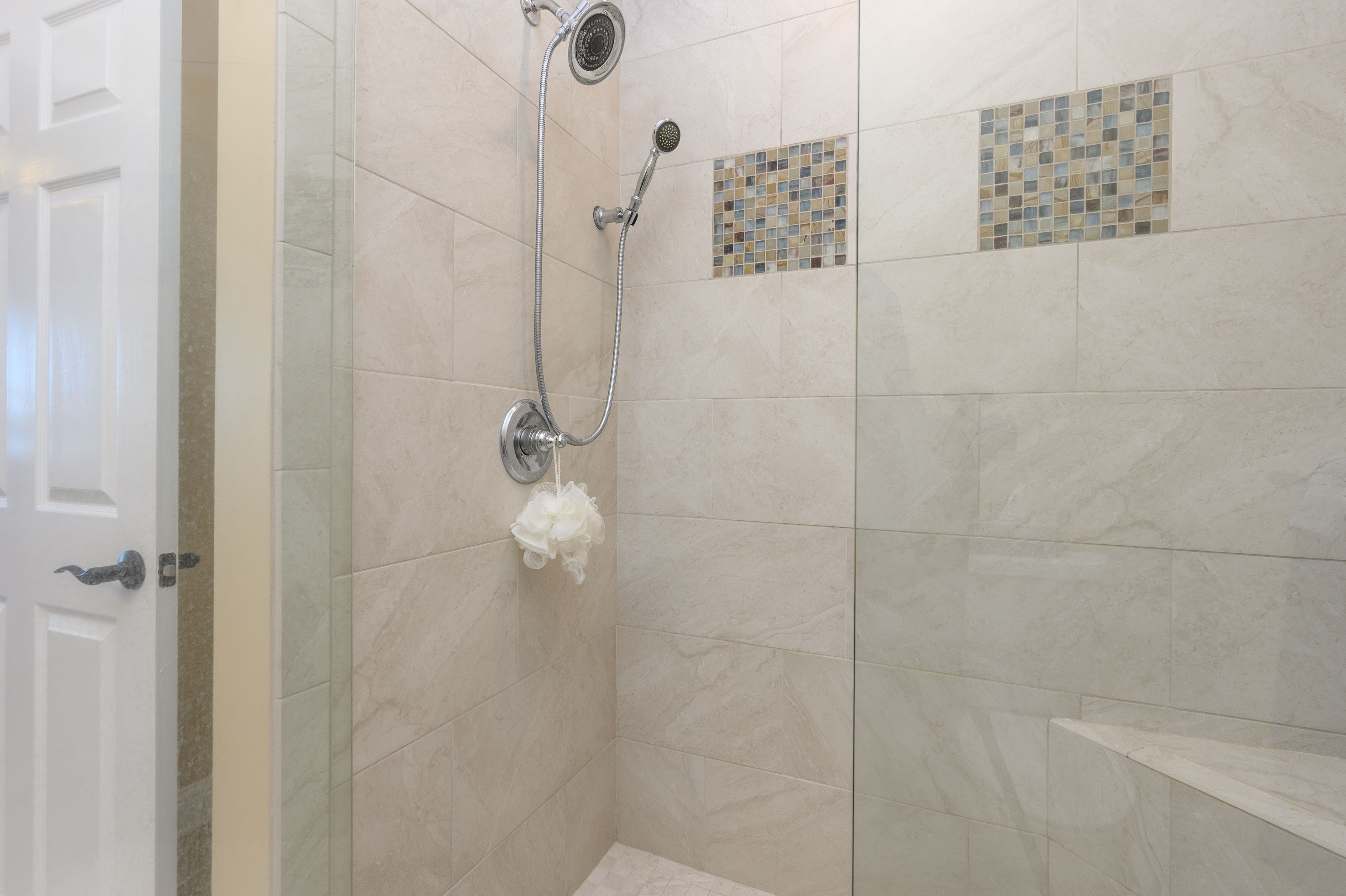 1060 Liberty Bluff Court image 32